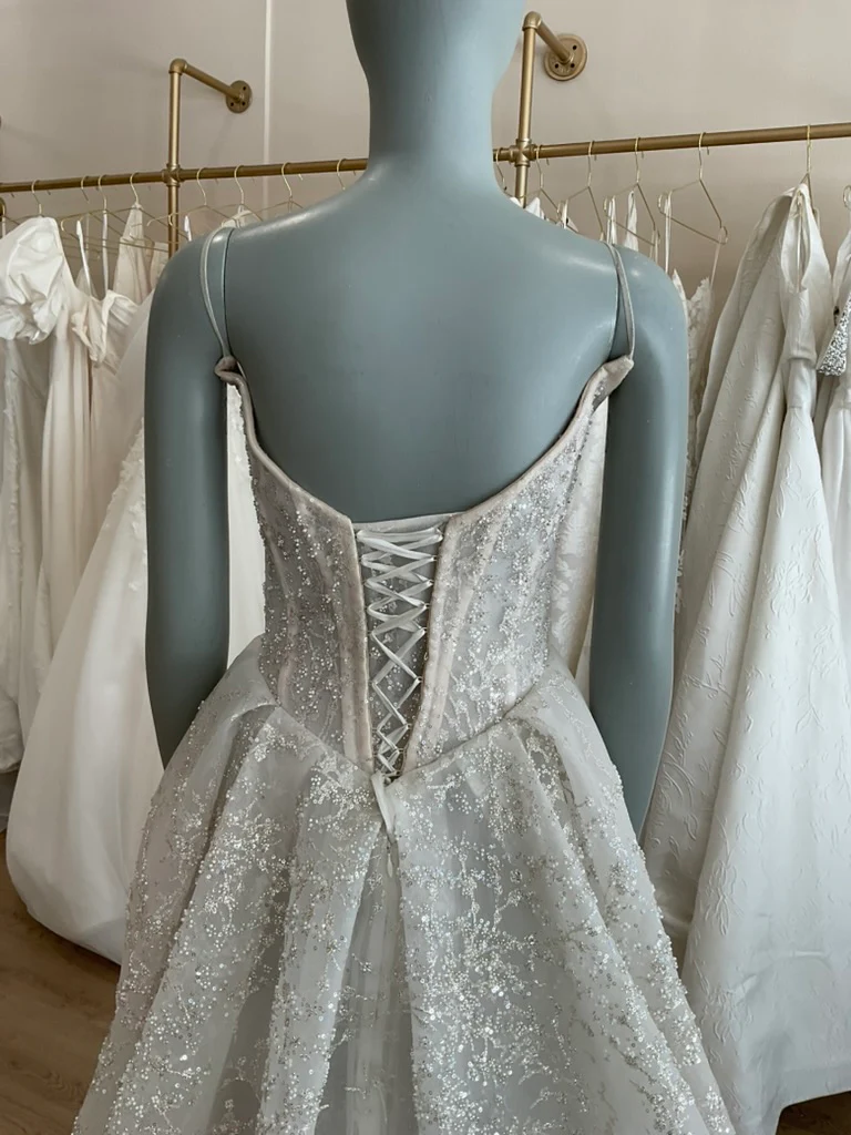 Kim Kassas - Elizabeth (8) - Image 6