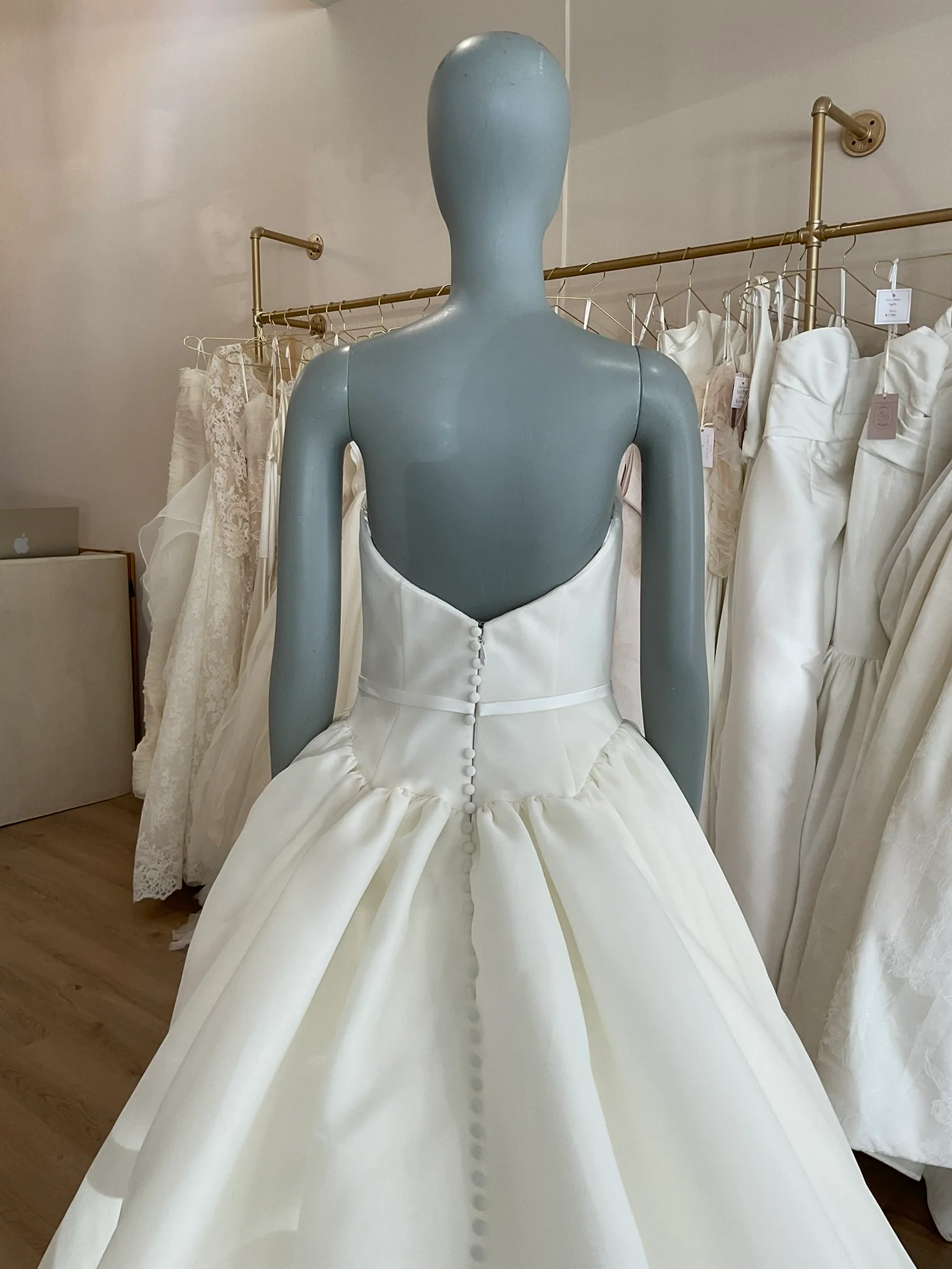 Amsale - Camelia (8) - Image 6