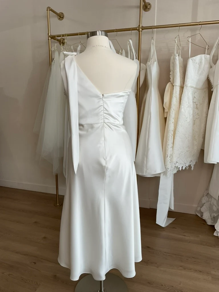 Amsale - LW193 (24) - Image 6