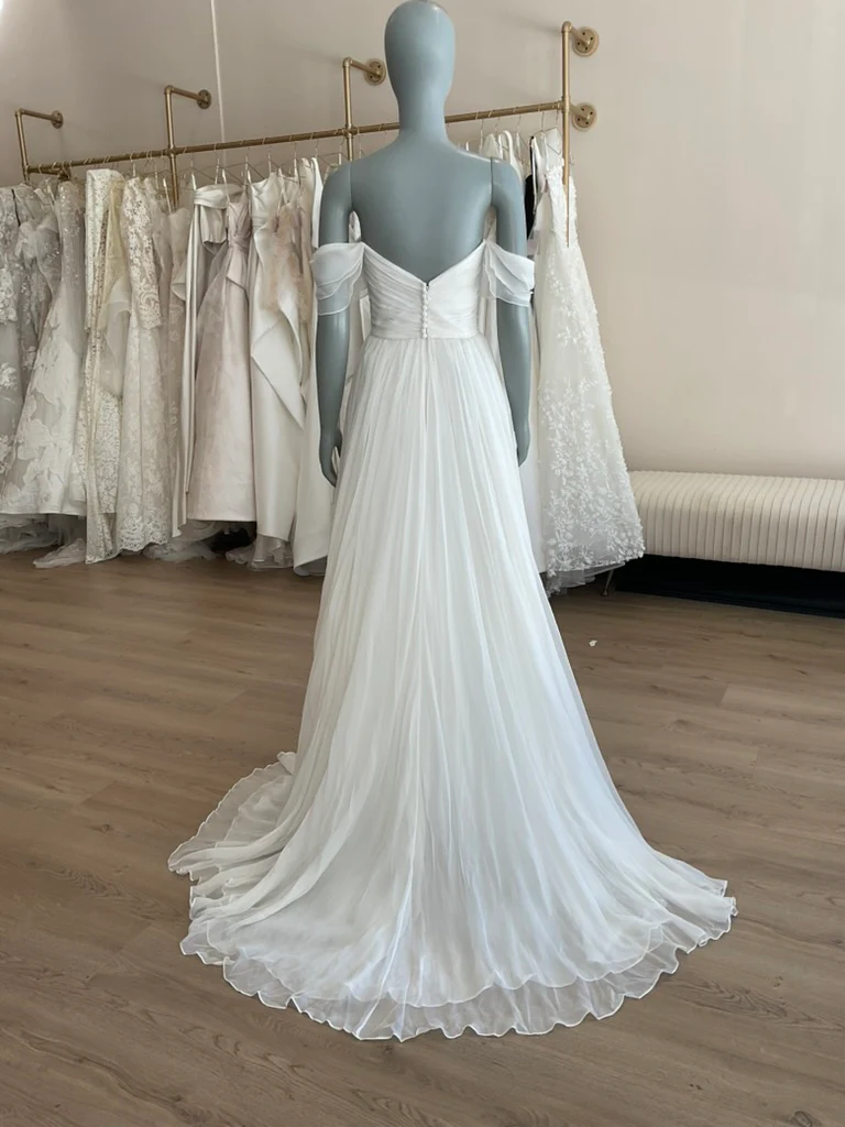 Amsale - R336C (8) - Image 5