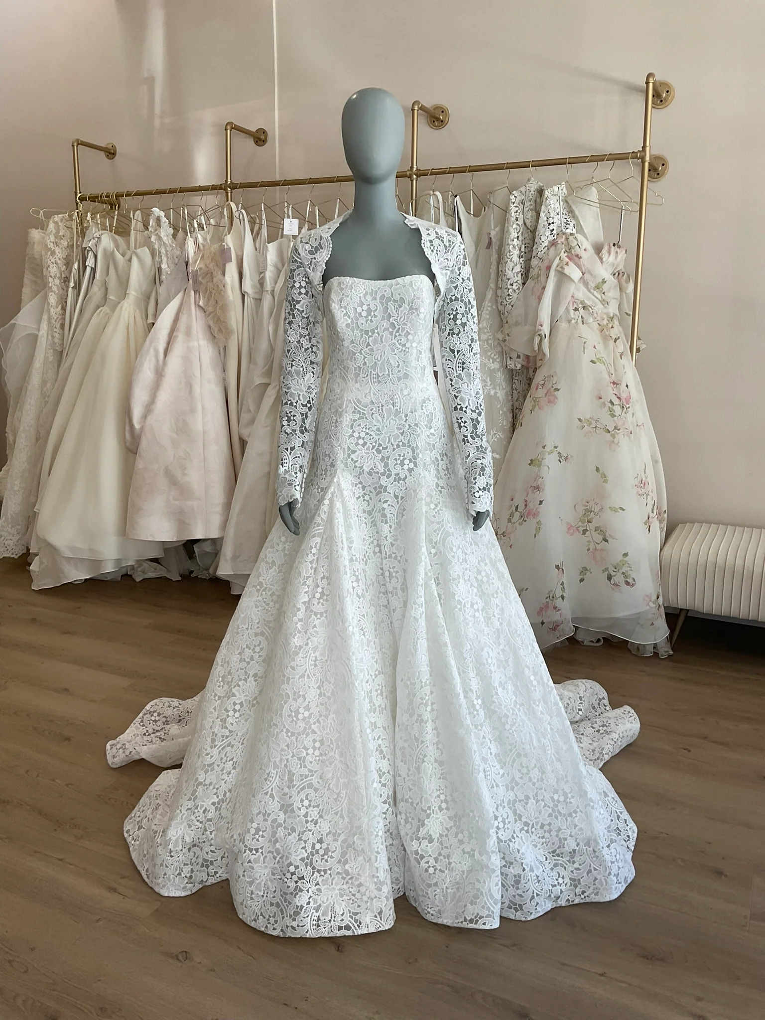 Bliss by Monique Lhuillier - BL 25 - 103 (10) - Image 8