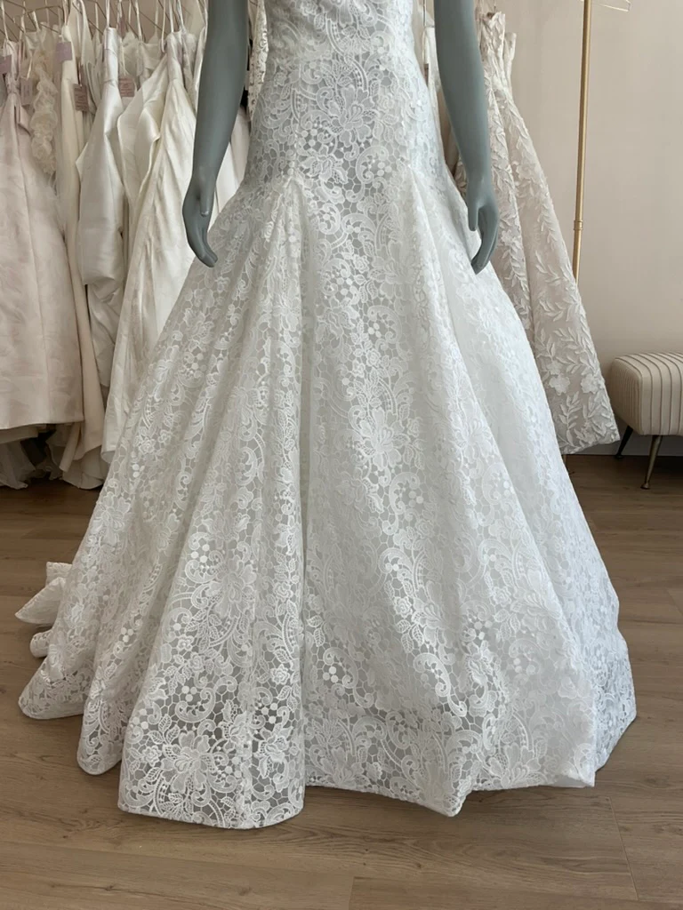 Bliss by Monique Lhuillier - BL 25- 103 (6) - Image 4