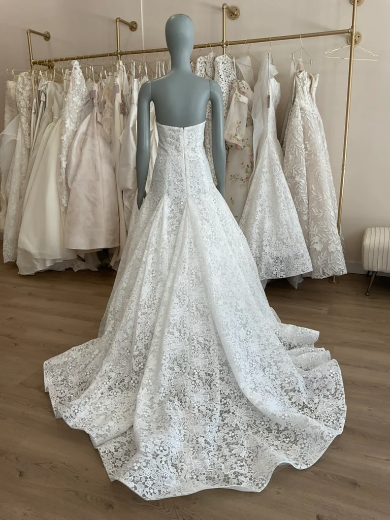 Bliss by Monique Lhuillier - BL 25- 103 (6) - Image 5