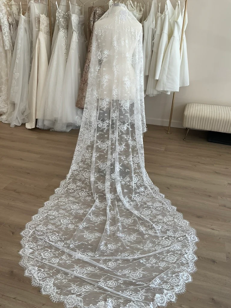 Chantilly Veil - Image 4