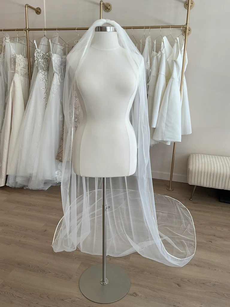 Classy Veil - Image 4