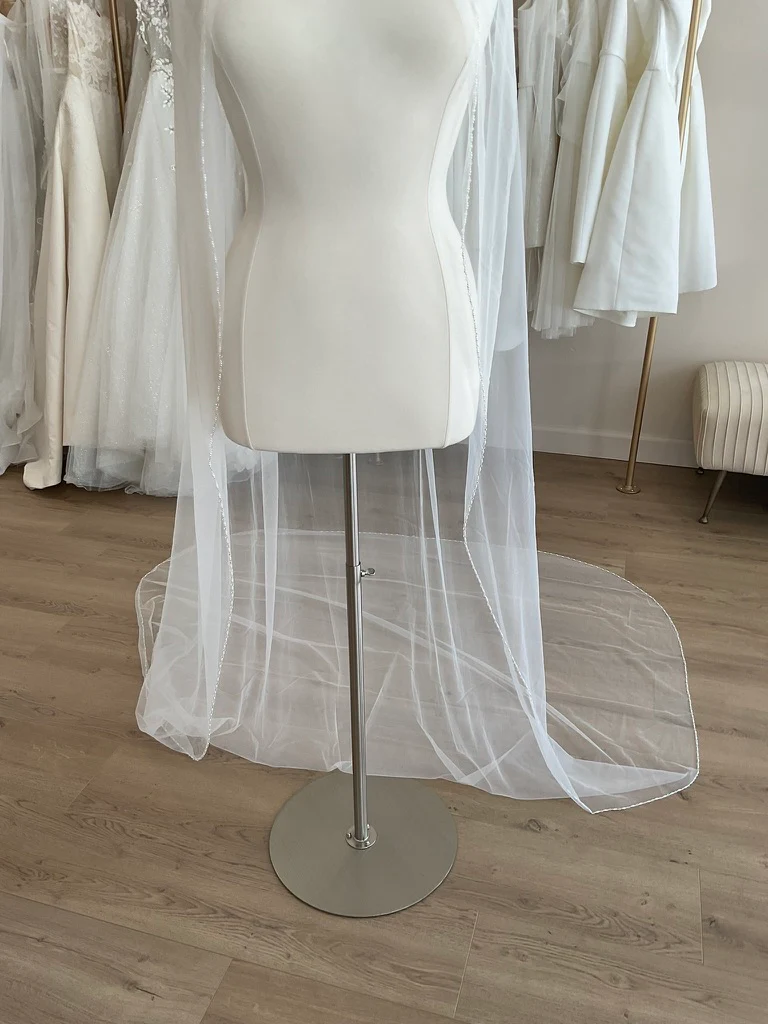 Dainty Veil - Image 3