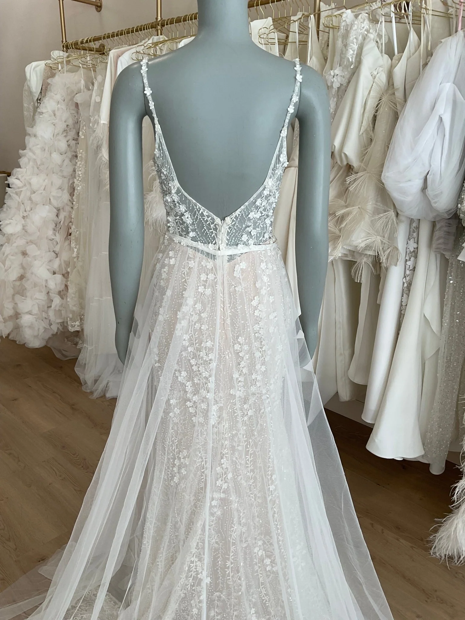 Dany Tabet - Jori Dress and Overskirt (4) - Image 14