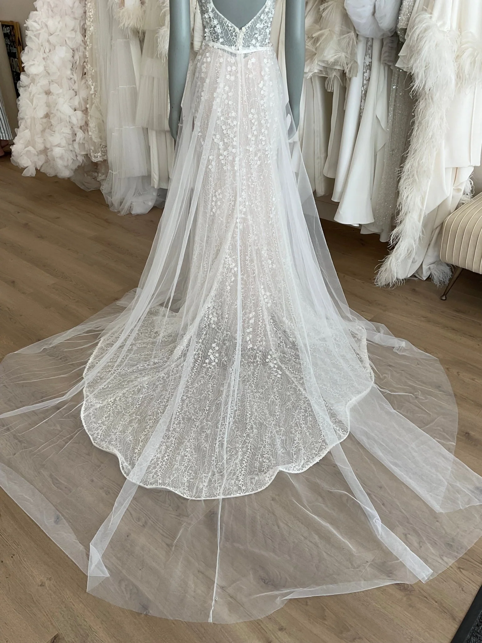 Dany Tabet - Jori Dress and Overskirt (4) - Image 15