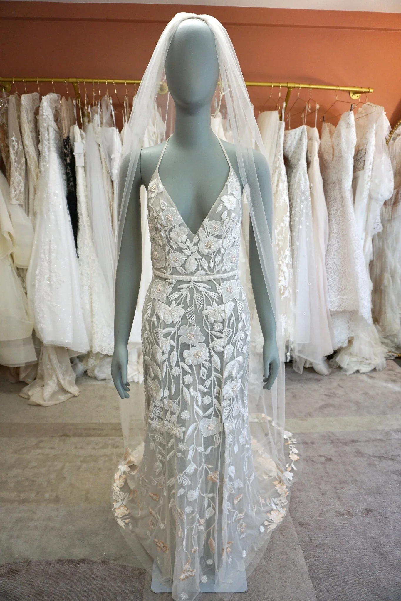 Hermione De Paula - Wild Rose Veil - Image 3