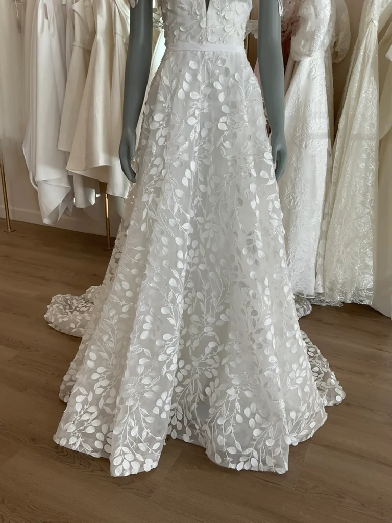 House of Savin - Hollie (8) - Image 4