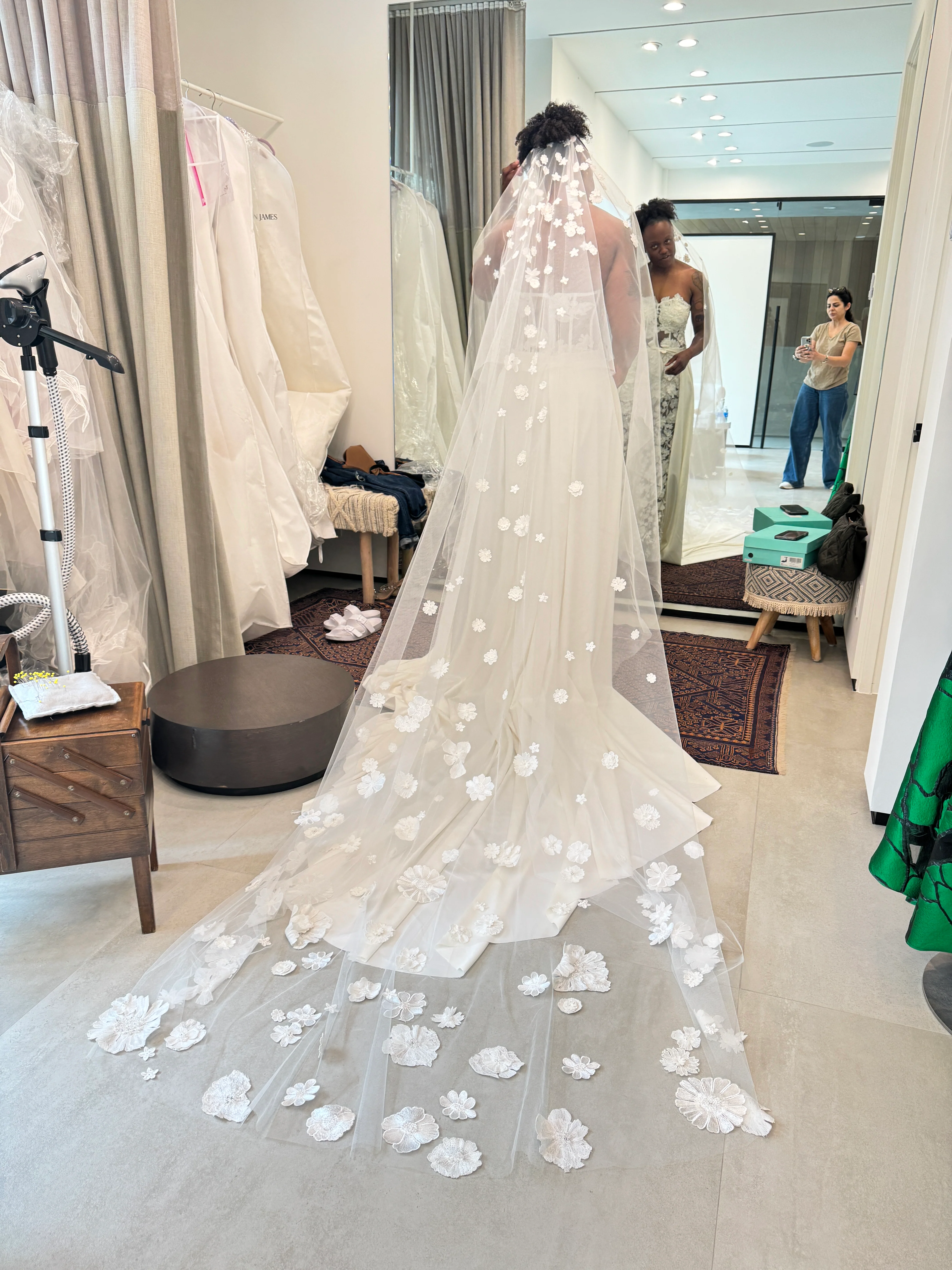 Jila Atelier - Floral Veil - Image 4