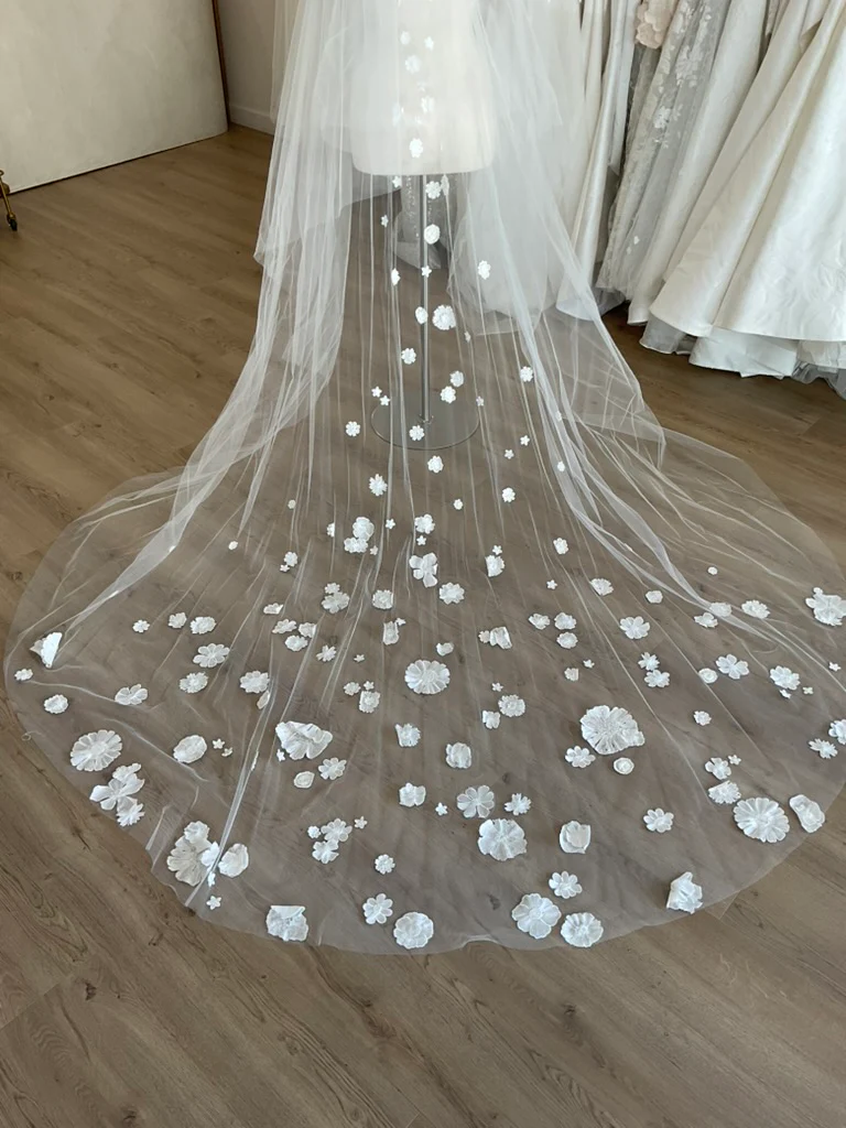 Jila Atelier - Floral Veil - Image 7