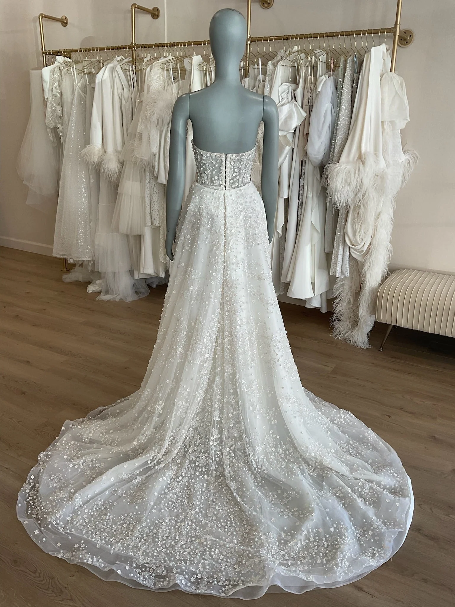 Lee Petra Grebenau - Glow (modified) w/ Overskirt (0) - Image 5