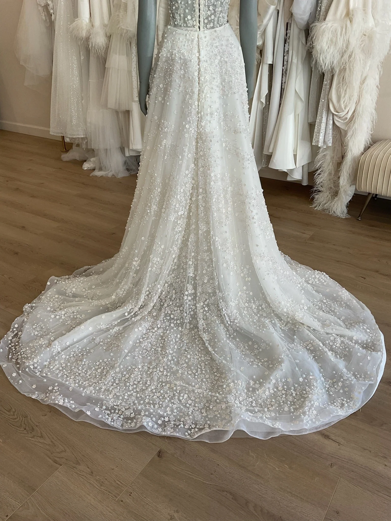 Lee Petra Grebenau - Glow (modified) w/ Overskirt (0) - Image 7