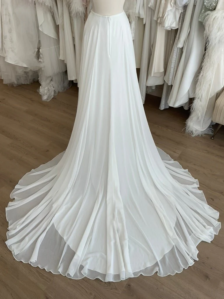 Louvienne - Sandy Overskirt (10) - Image 6