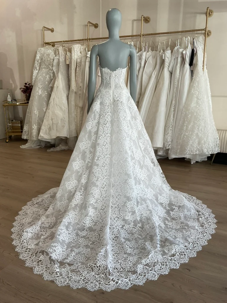 Monique Lhuillier - Fleur de Lis w/ jacket (8) - Image 11
