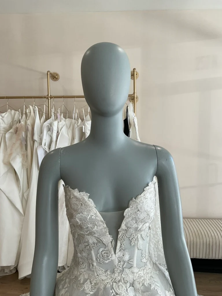 Monique Lhuillier - Wish w/ Jacket + Veil (8) - Image 3