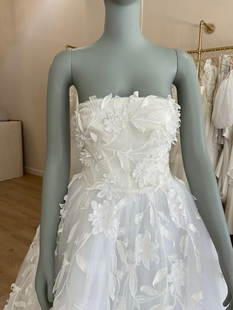 Oscar De La Renta- Lilian (2) - Image 5