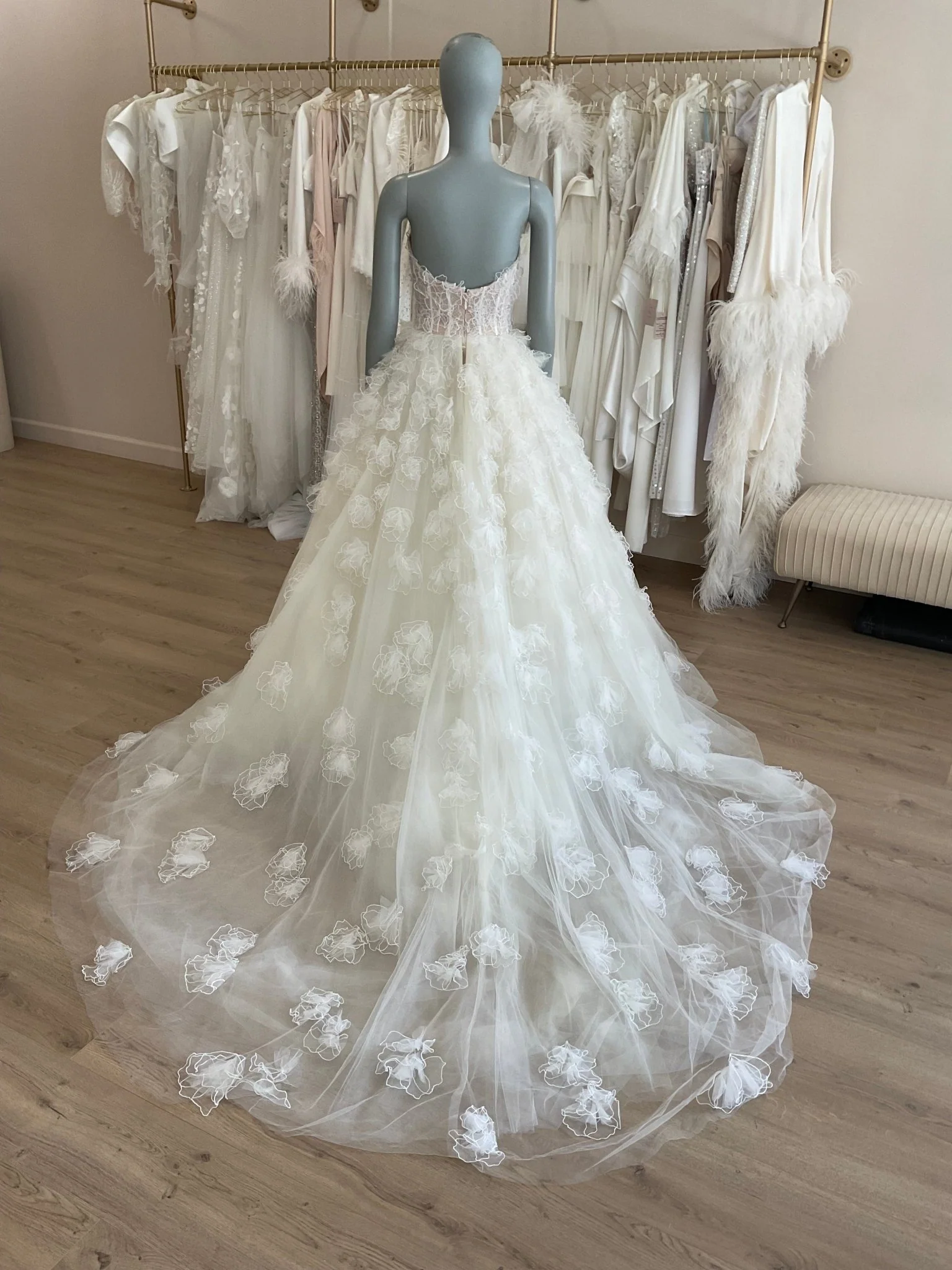 Oscar De La Renta - Look 14 Spring '22 (4) - Image 9