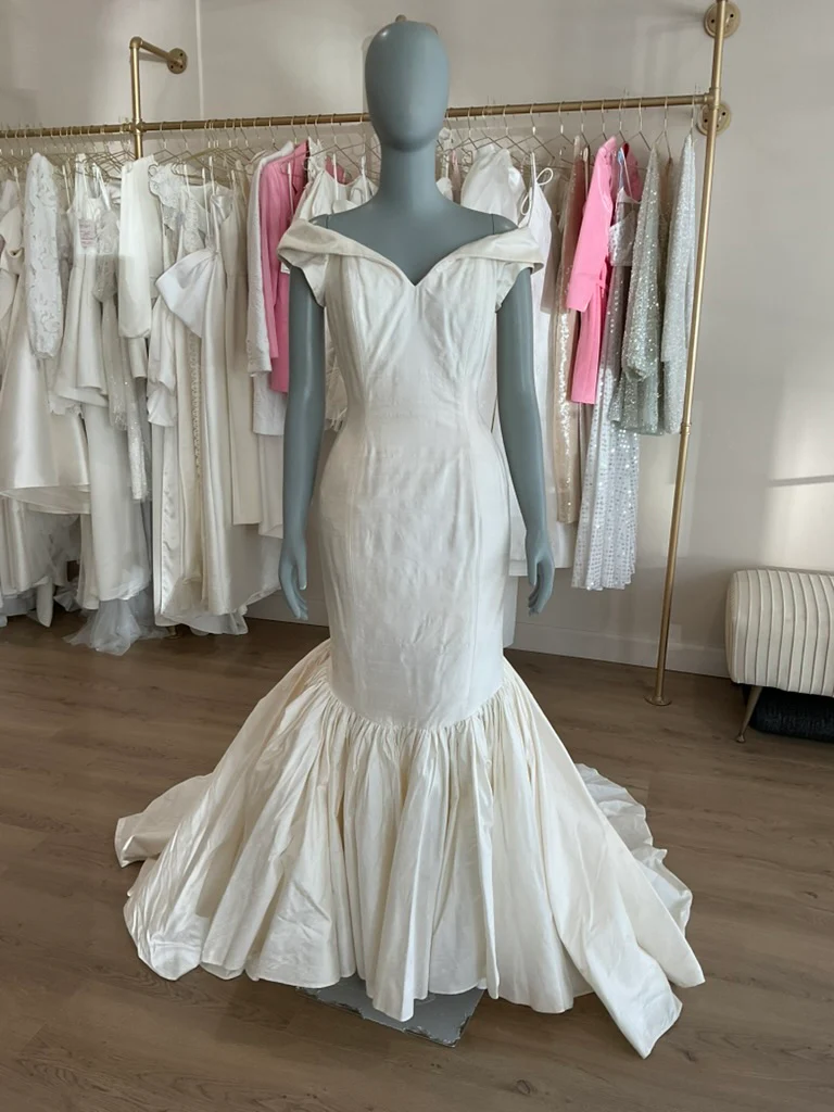 Sarah Whitworth - Vintage Mermaid w/veil (8) - Image 2