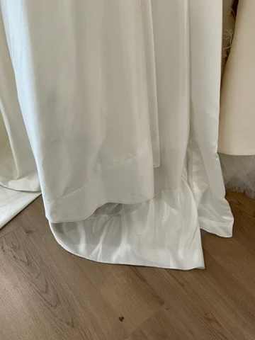 Sky Mor Bridal - Aiden (4) - Image 9
