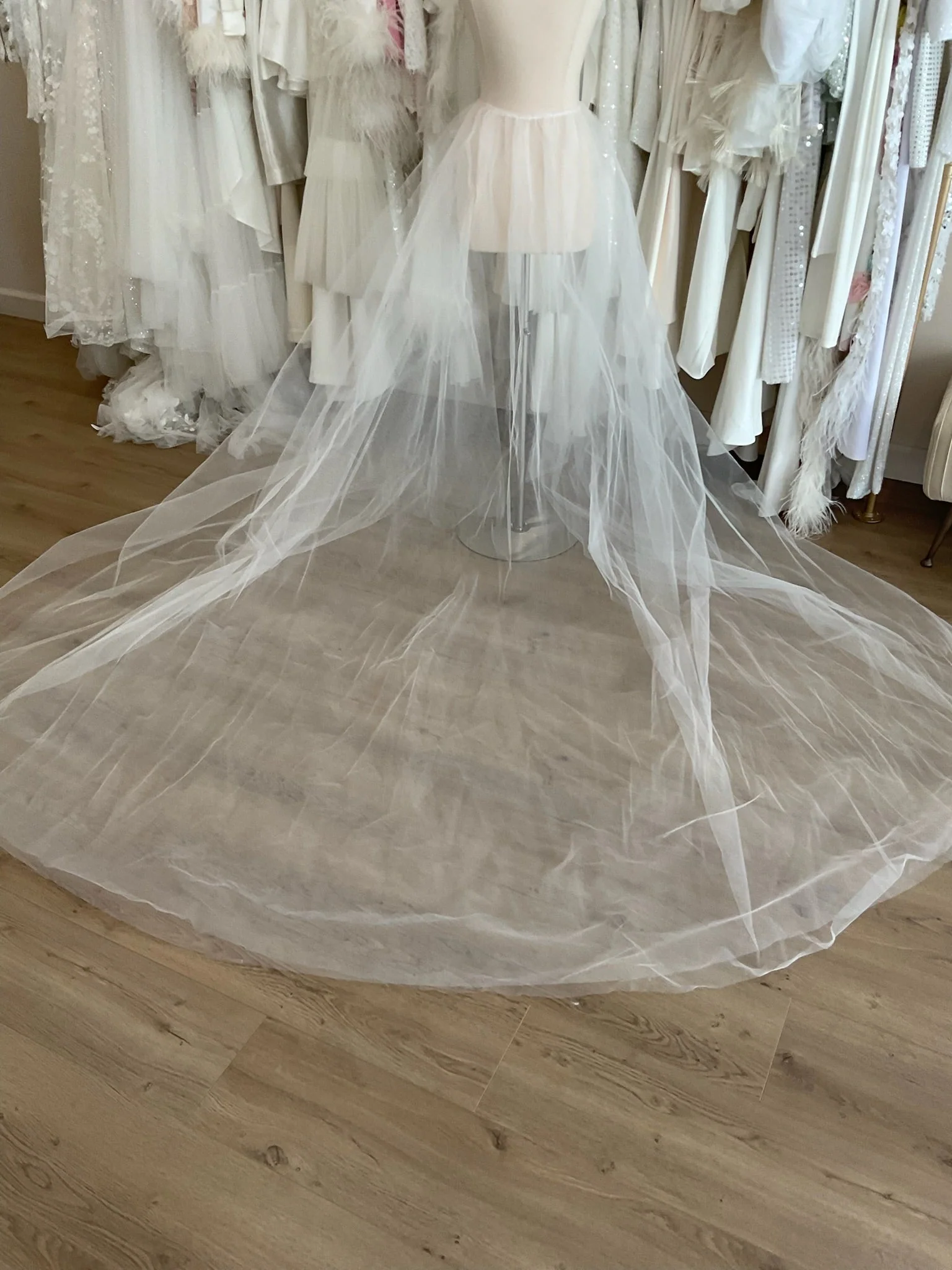 Tulle- Overskirt (6) - Image 4