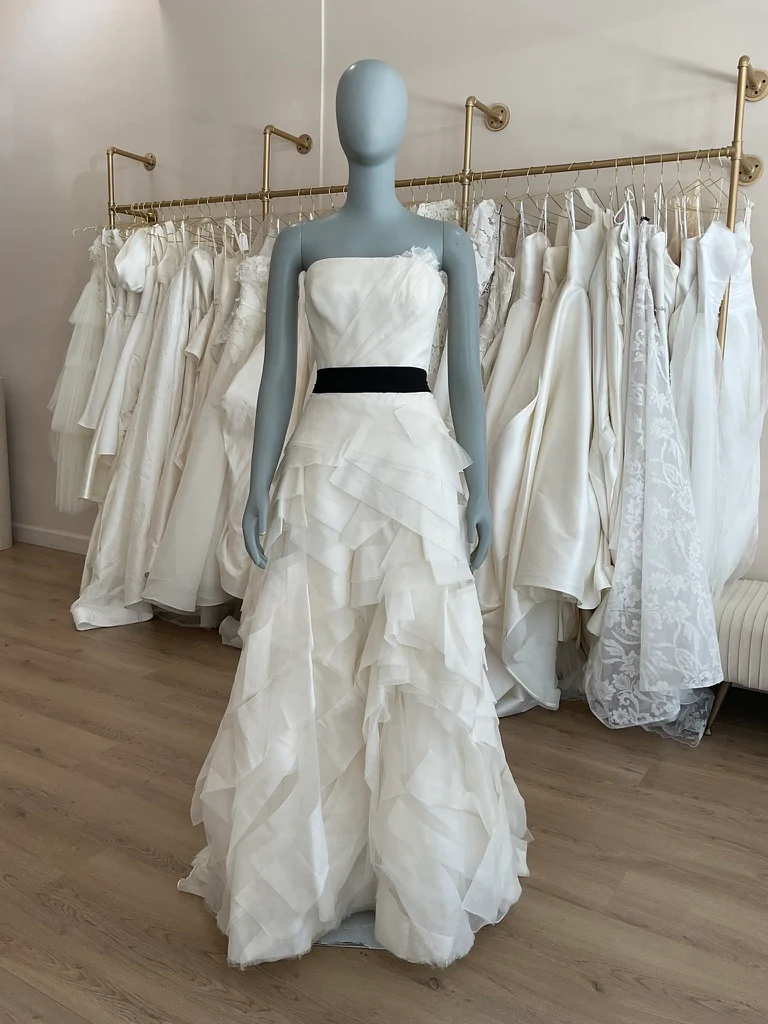 Vera Wang - Deidre (8) - Image 2