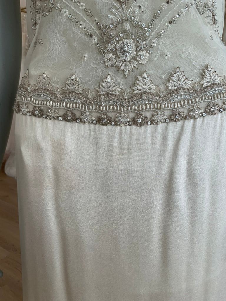 V-Reem Acra-8 - Image 5